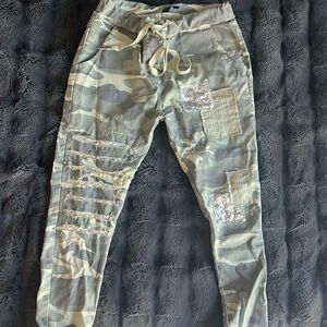 Venti6 Camo w/Sequins Pants Size XS